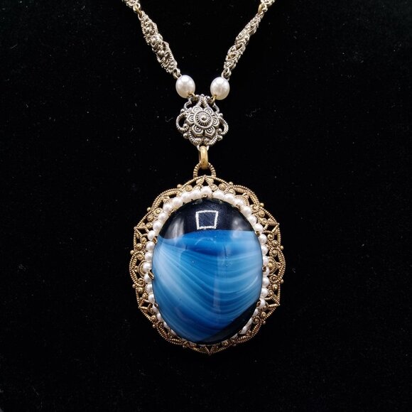 Vintage West Germany 1960s Gold-Tone Filigree Pendant Necklace With Blue Swirl G - Picture 3 of 8